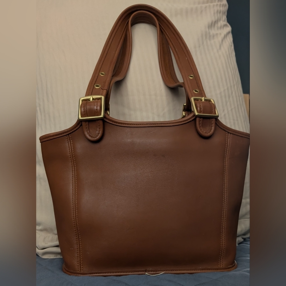 Coach Legacy Small Shopper